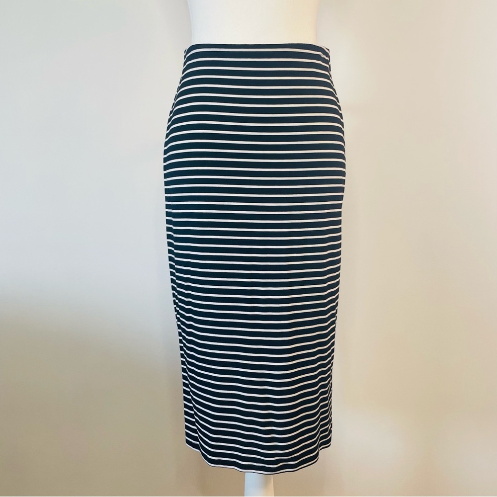 Striped Pencil Skirt Black White Old Navy Women’s Medium 2/$15